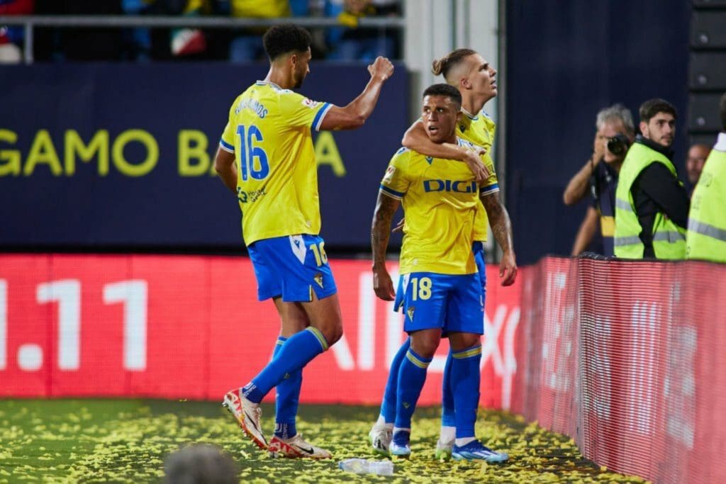 Darwin Machís, colíder goleador en el Cádiz.