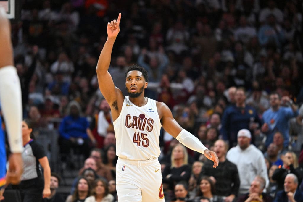 Donovan Mitchell anotó 71 puntos con los Cavs