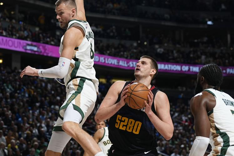 Los Nuggets se quedan con los dos partidos ante los Celtics esta temporada.