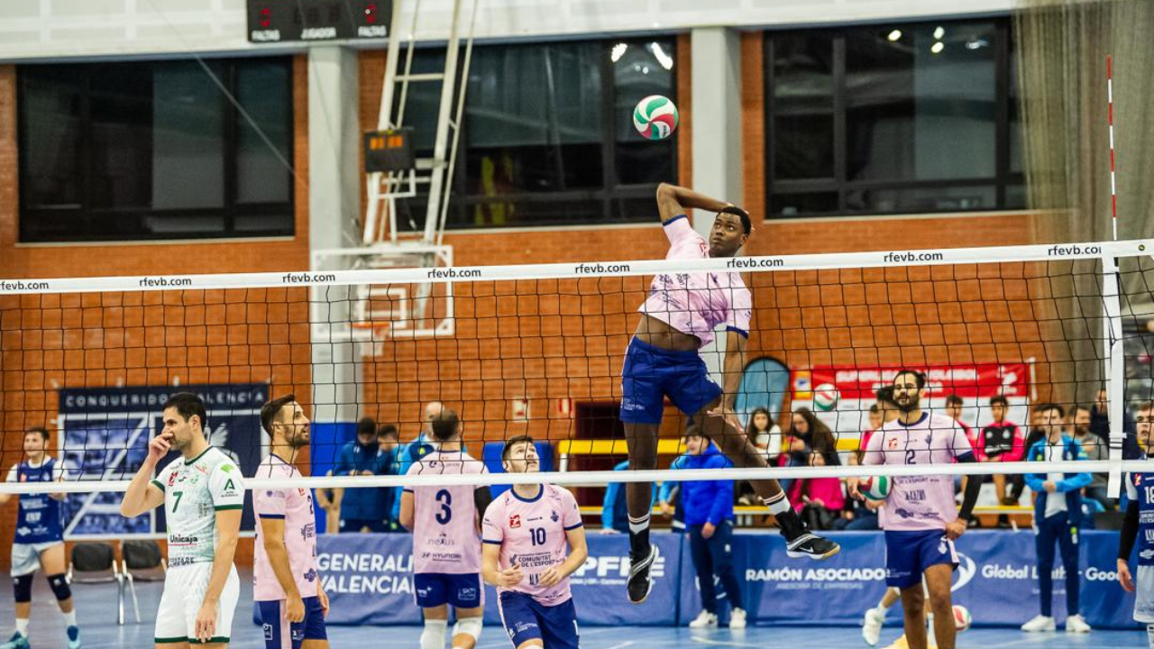 Luis Vidal Allen: presente y futuro del voleibol cubano en entrevista con HSM 