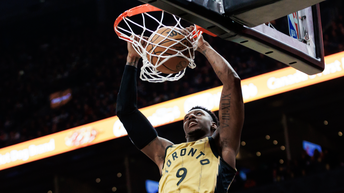 Los Raptors ganan su primer juego en casa en más de un mes