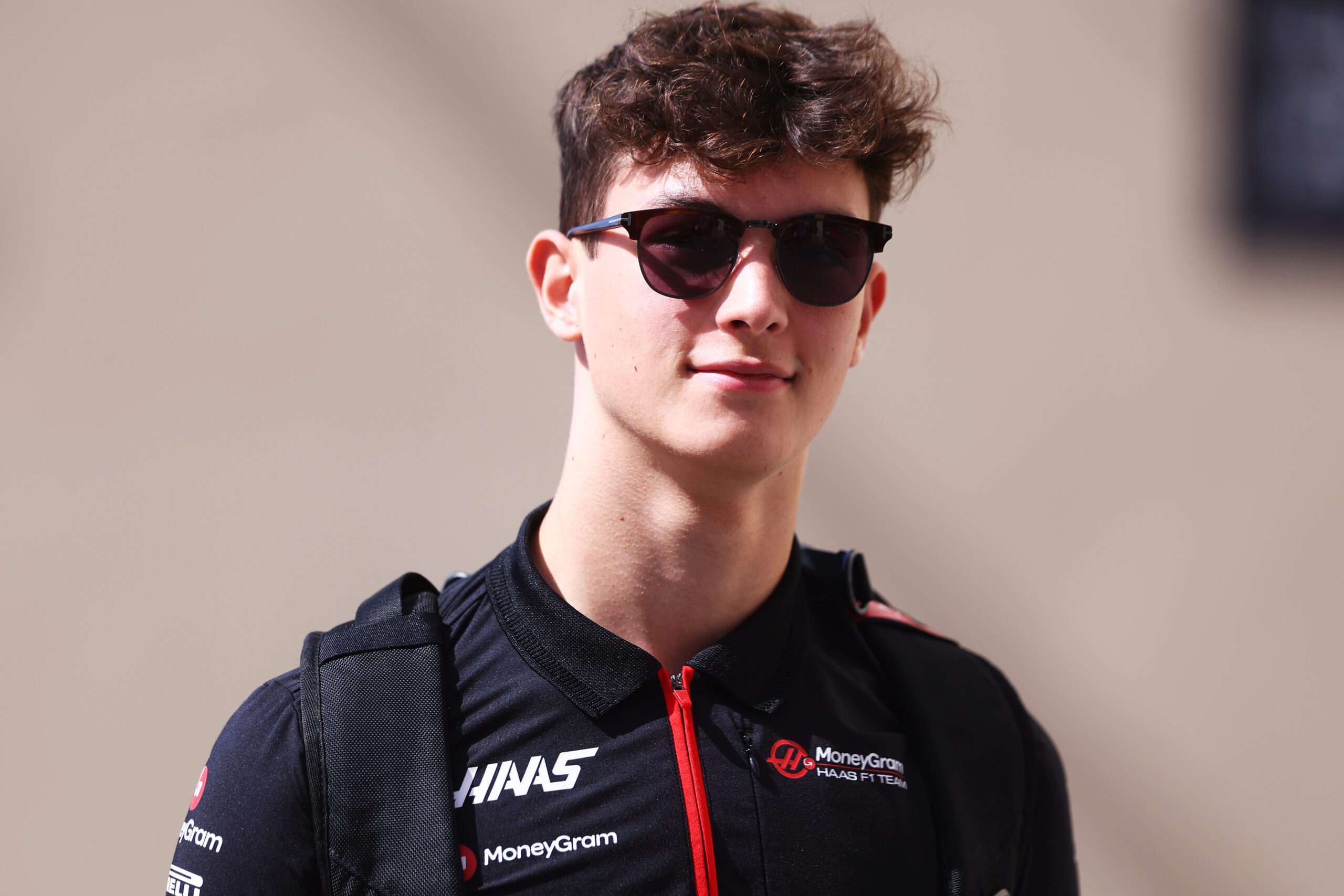 Oliver Bearman ficha por Haas para la temporada 2025 de la F1