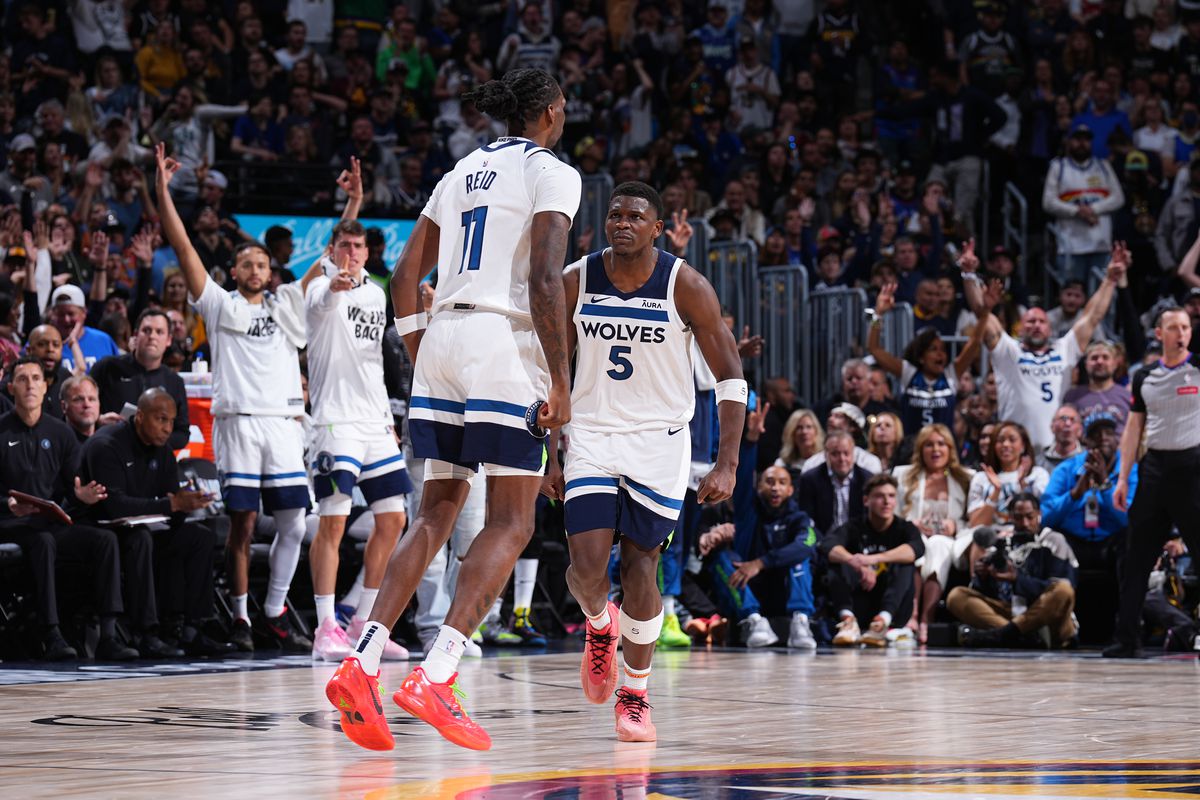 Los Timberwolves bailan en la casa de los Nuggets para poner 2-0 la serie