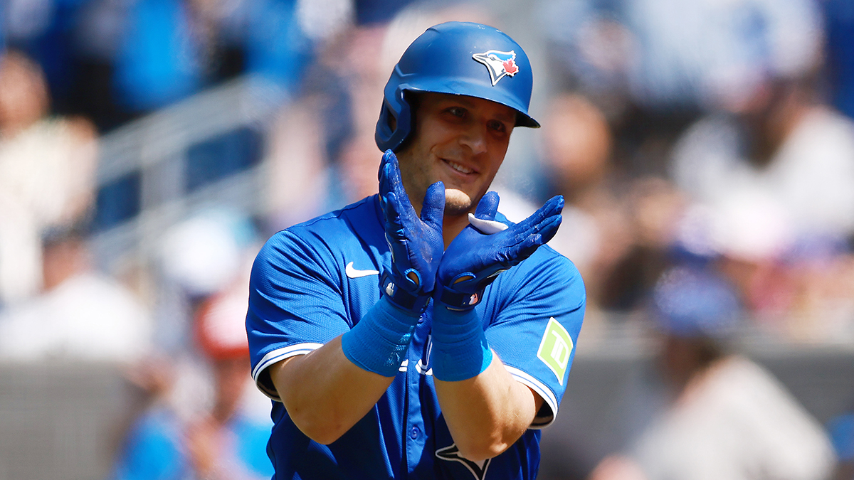 Los bates de los Blue Jays se encienden en victoria contra White Sox