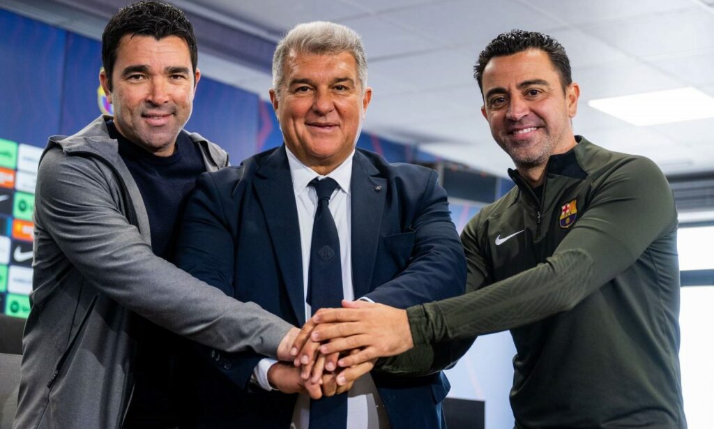 Deco, Joan Laporta y Xavi