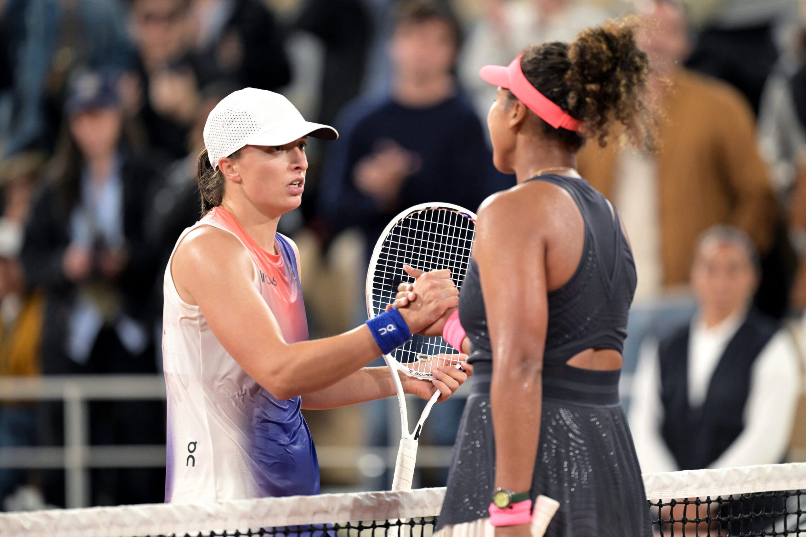 Swiatek vence a Osaka en el mejor partido de Roland Garros