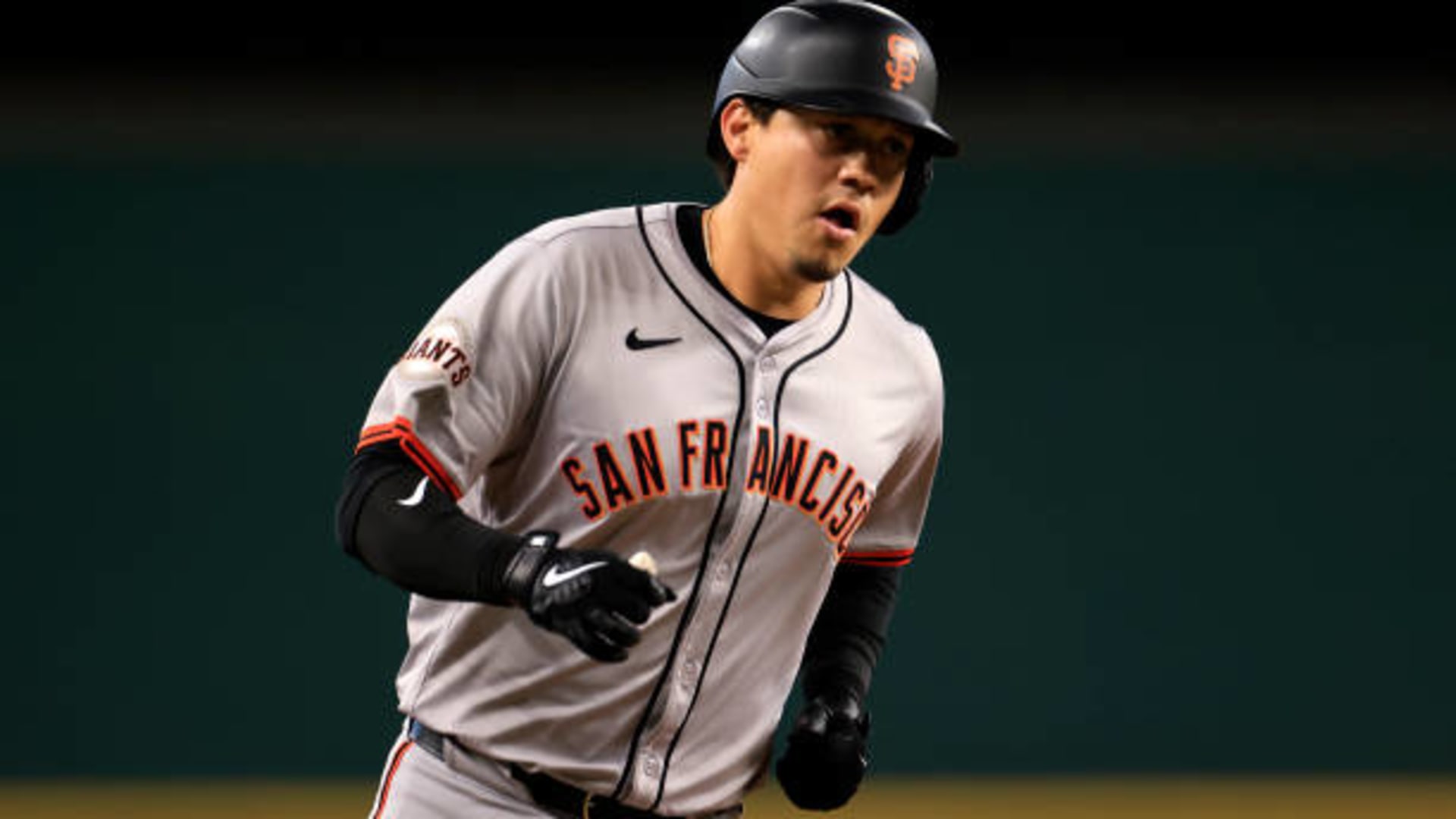 Gigantes aseguran la serie ante los Rangers