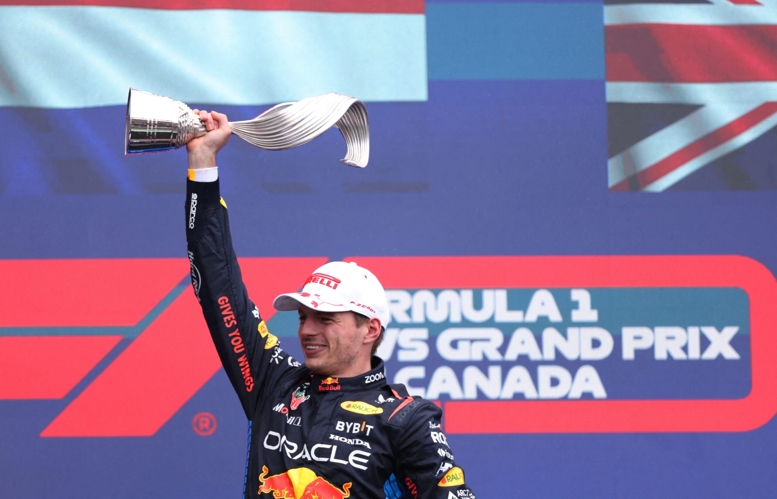 Verstappen tras su victoria en Canadá: Fue una carrera loca, pero lo importante es que ganamos