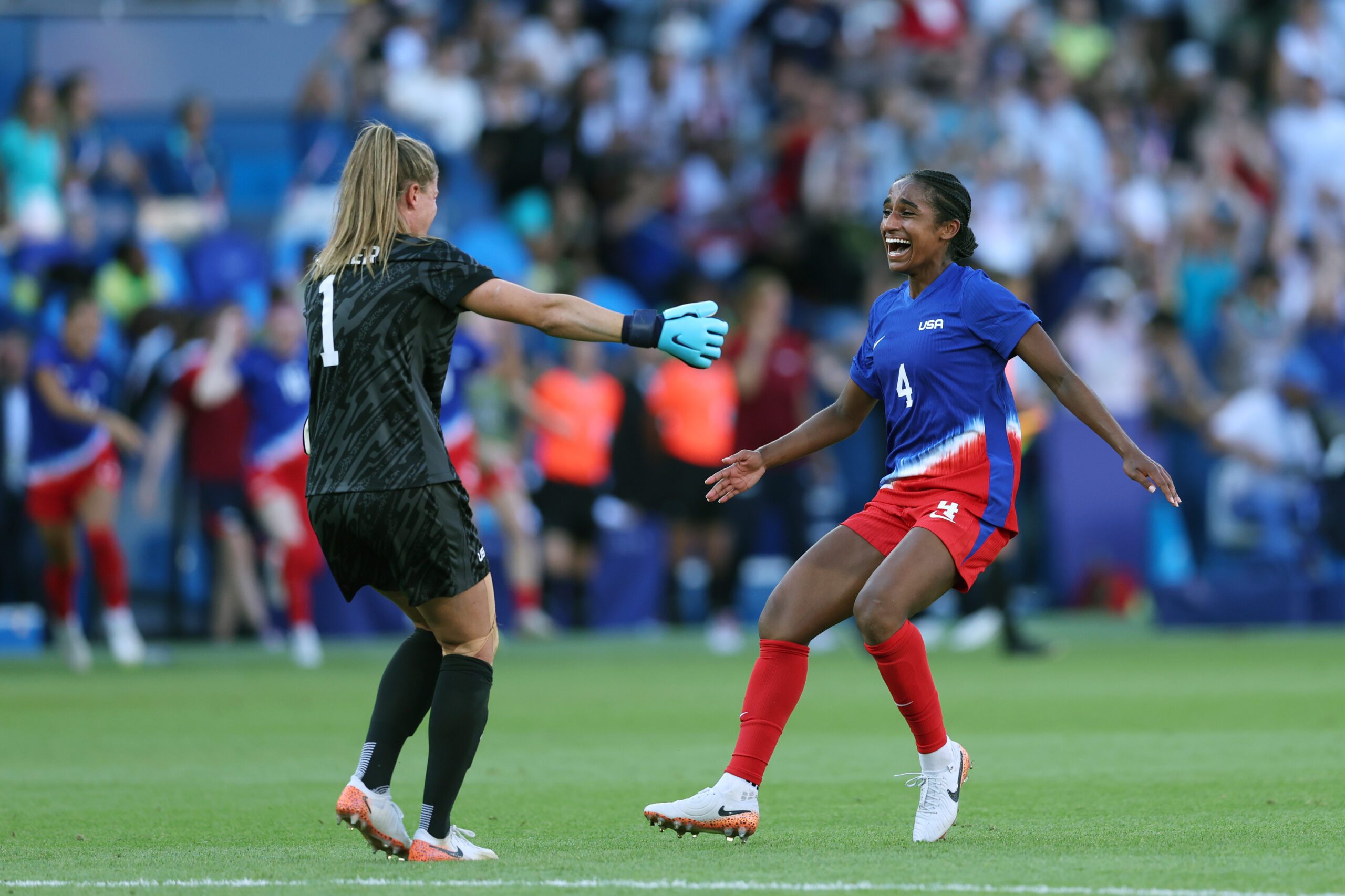 Estados Unidos le arruina el adiós a Marta y conquista su quinto oro